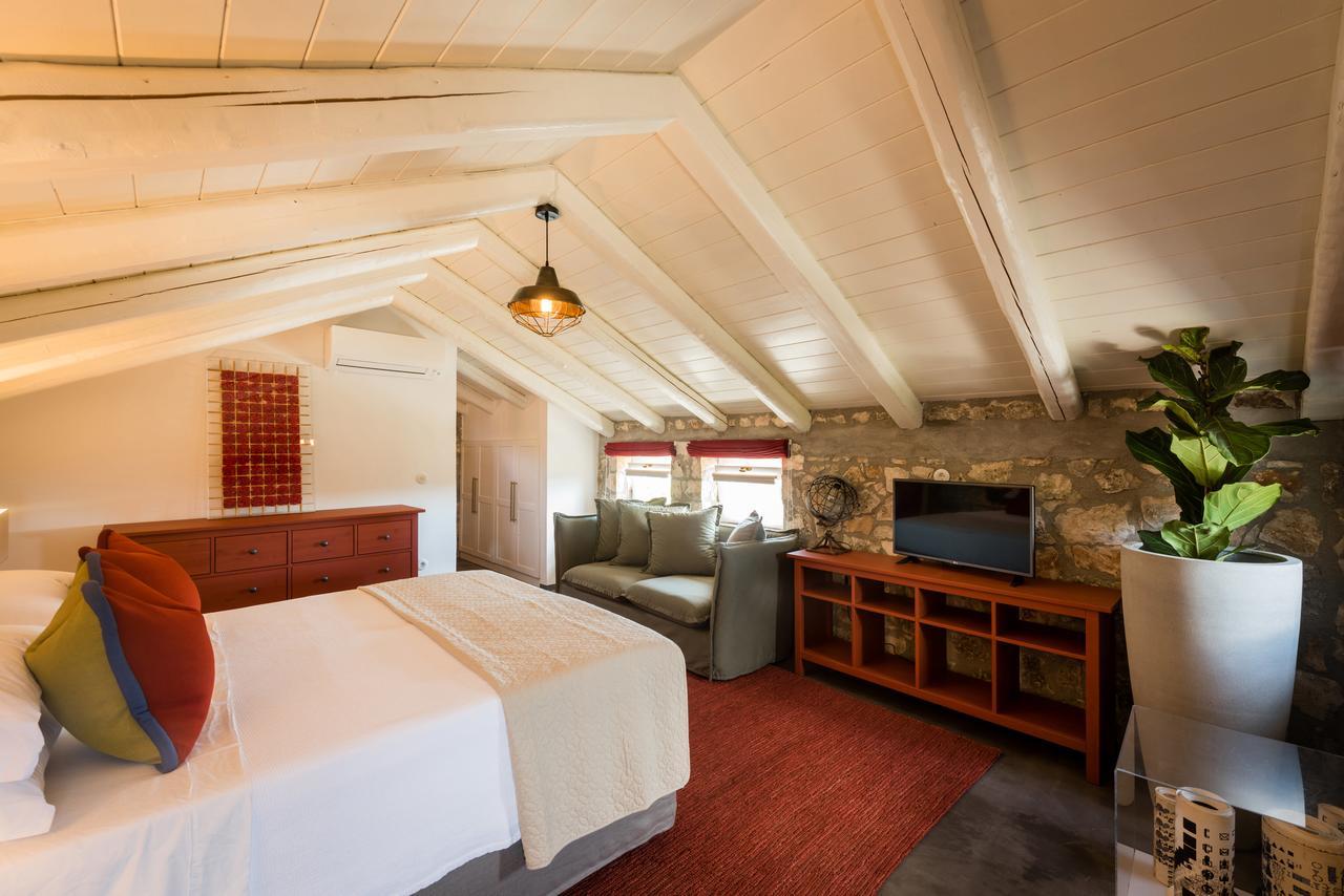 North Point Rooms Antipata  Zewnętrze zdjęcie