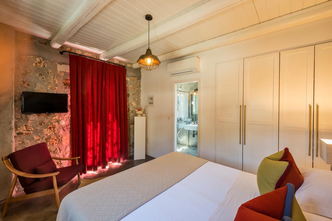 North Point Rooms Antipata  Zewnętrze zdjęcie
