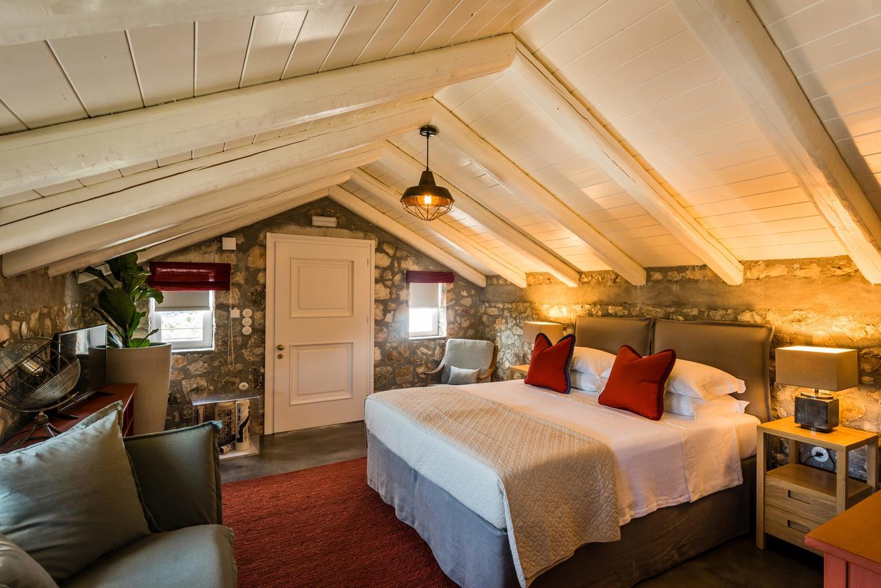 North Point Rooms Antipata  Zewnętrze zdjęcie